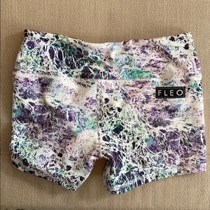 High Rise Fleo Shorts